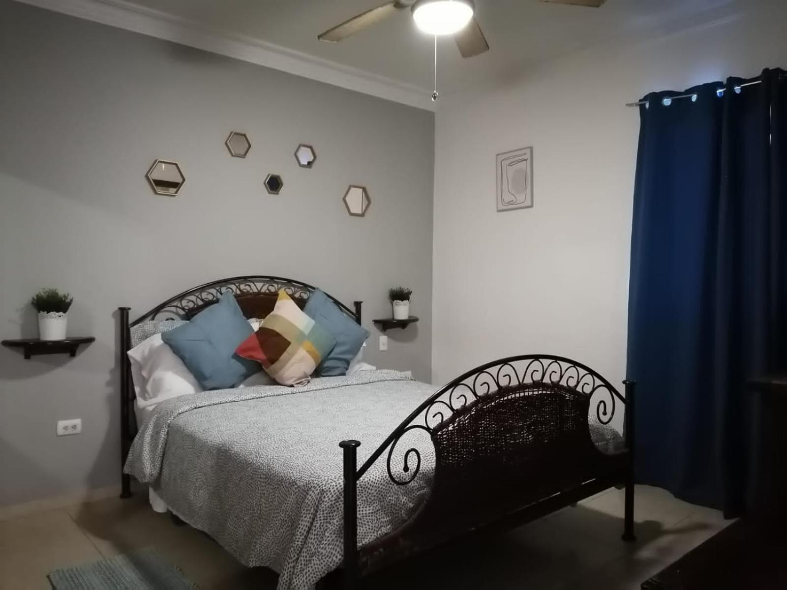 To Little Away From El Conde ,Museums, Parks In The Colonia Zone Apartment Santo Domingo Luaran gambar