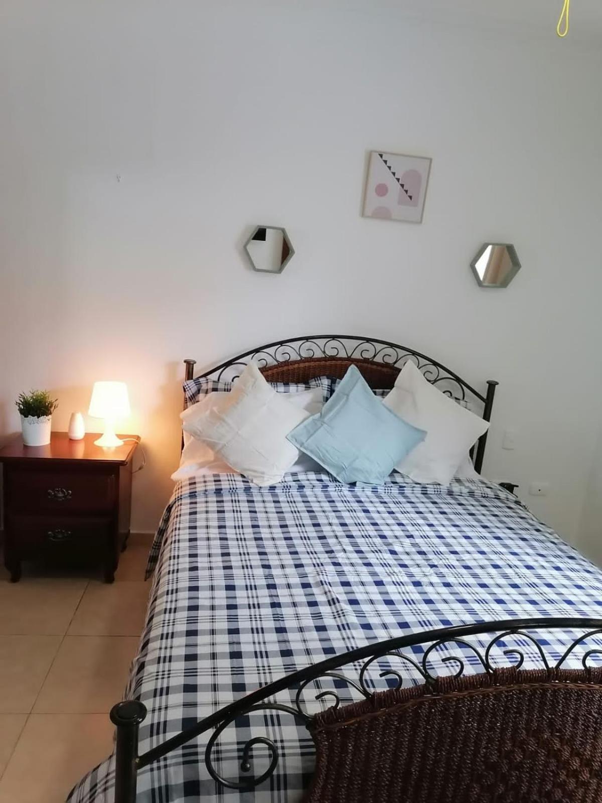 To Little Away From El Conde ,Museums, Parks In The Colonia Zone Apartment Santo Domingo Luaran gambar